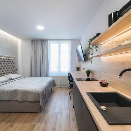 Liberty Apartments, 3Rd Floor, No Elevator ซาเกร็บ ภายนอก รูปภาพ