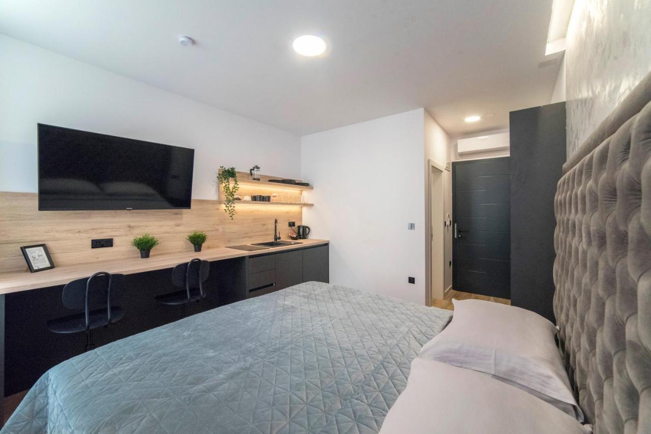 Liberty Apartments, 3Rd Floor, No Elevator ซาเกร็บ ภายนอก รูปภาพ