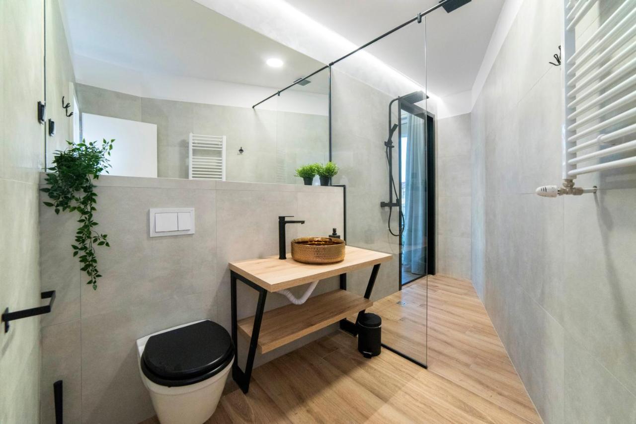 Liberty Apartments, 3Rd Floor, No Elevator ซาเกร็บ ภายนอก รูปภาพ